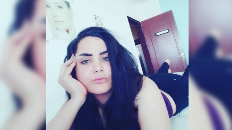فيديو بث مباشر لسما المصري يثير الجدل من جديد
