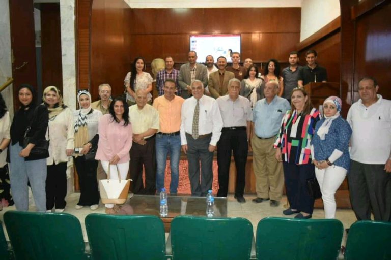 قناديل الأمل تضاء فى ندوة “المتاحف ودورها فى تناقل الموروث التاريخي والحضاري”