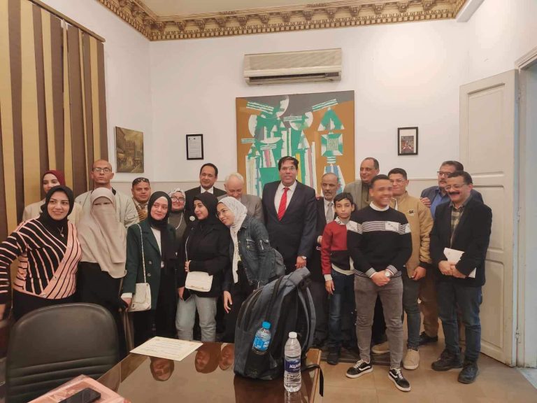 ندوة لجنة الحضارة المصرية القديمة بالنقابة العامة لاتحاد كتاب مصرتحذر من العبث بالٱثار المصرية وإهمالها