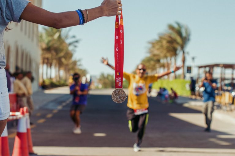 مدينة الجونة تستضيف النسخة السادسة من “نصف ماراثون الجونة” بالتعاون مع شركة “تراي فاكتوري