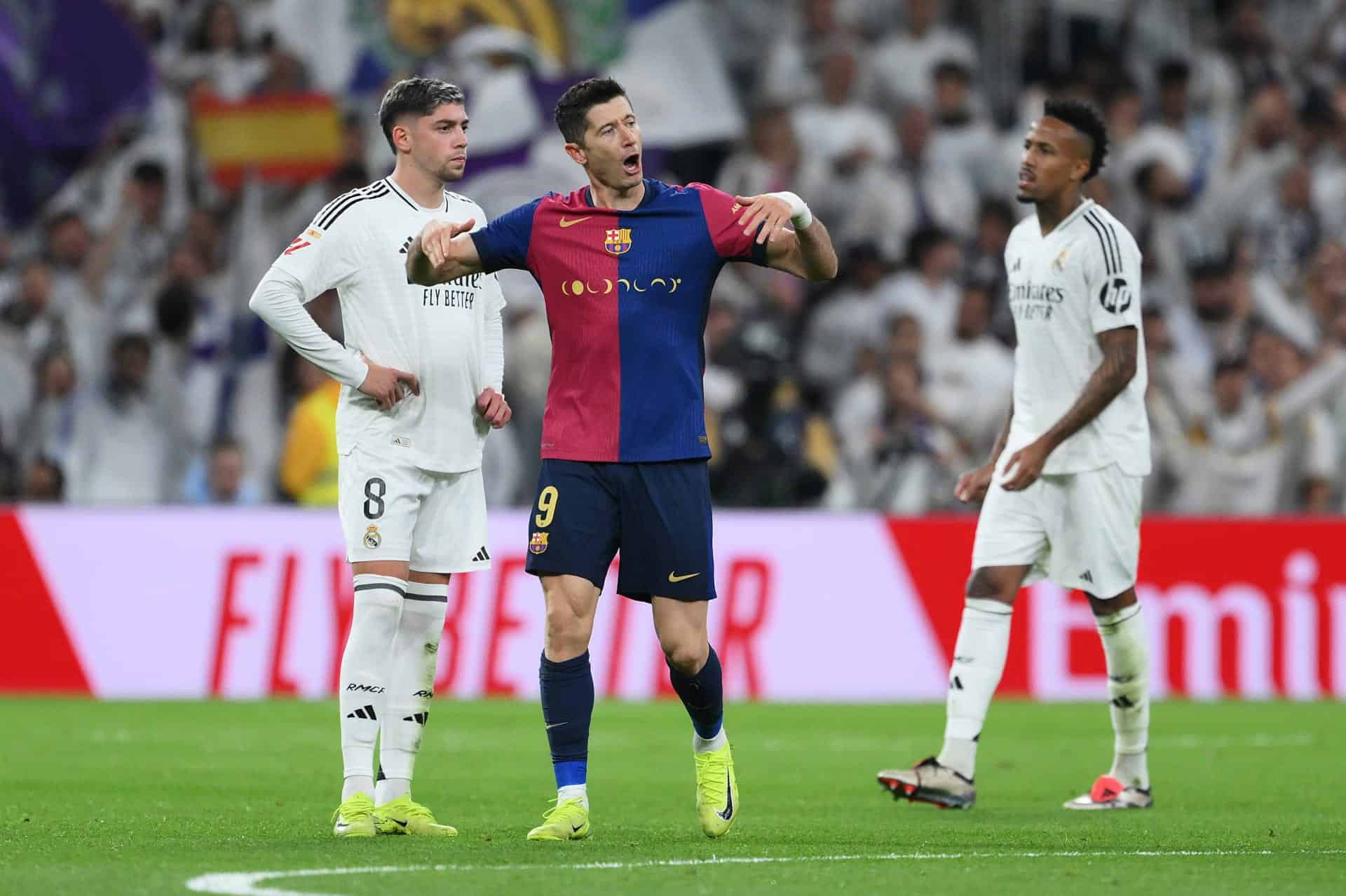برشلونة