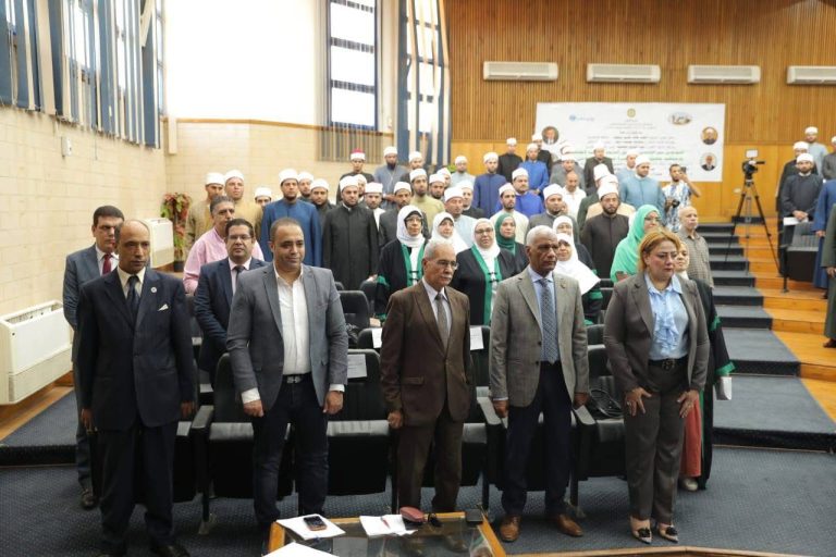 التربية الأسرية الإيجابية من المنظور الإسلامي.. ندوة علمية بكلية التمريض تجمع جامعة الأزهر وجامعة الإسكندرية