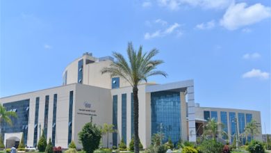 الجامعات الأهلية والحكومية