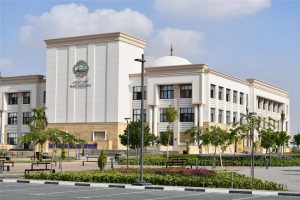 جامعة الإسماعيلية الأهلية