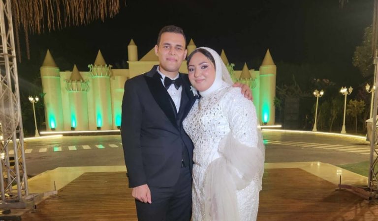 ألف مبروك للعروسين أحمد وروان