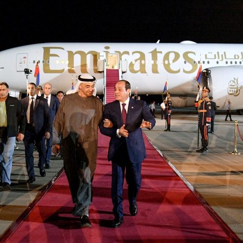 الرئيس السيسي يستقبل محمد بن زايد في مصر