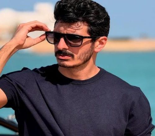 شاكر