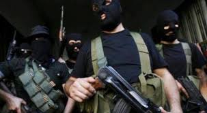 مسلحون
