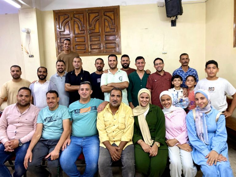 شباب الجوسق، التبرع بالدم، عمل إنساني، العطاء الإنساني. منصور عبدالمنعم