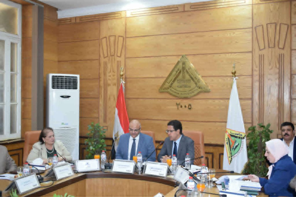 جامعة بنها