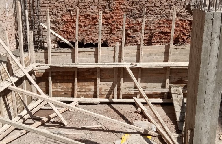 مجمع ومستوصف الجوسق الخيري… أيقونة الخير بالجهود الذاتية