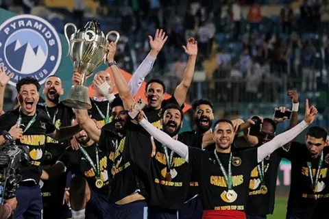نادي بيراميدز