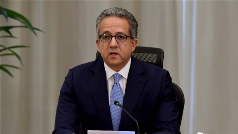 خالد العناني