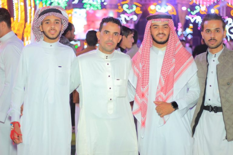 الإعلامي هلال زايد يحتفل بزفاف نجليه في أجواء عامرة بالحب والبهجة