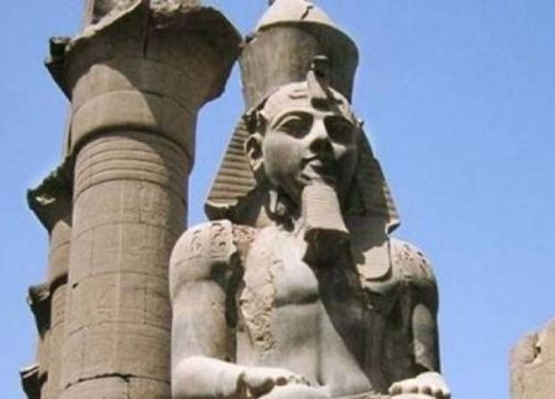 ملوك مصر القديمة العظام