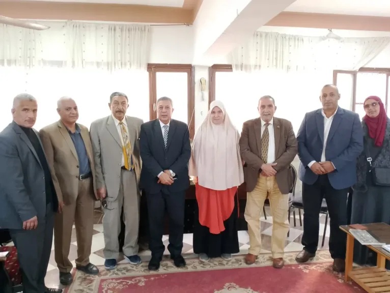 فصل طالبة