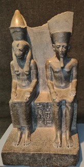 متاحف الآثار المصرية، القطع الأثرية، نوفمبر، الفنون الإسلامية، عيد الحب المصري، قناة السويس