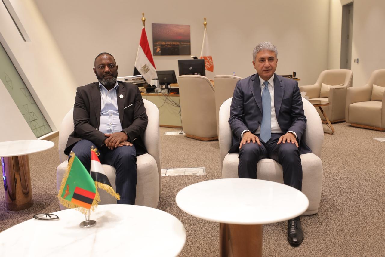 وزير السياحة والآثار