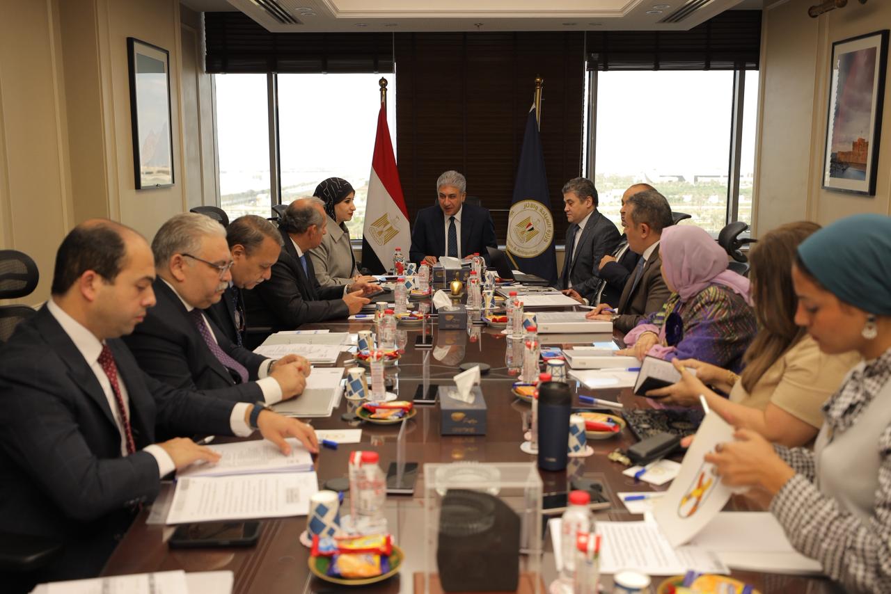 صندوق دعم السياحة والآثار، وزير السياحة والآثار، شريف فتحي، برنامج تحفيز الطيران، السياحة في مصر