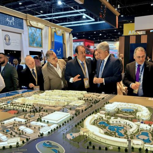 وزير السياحة، السياحة في مصر، استثمار قطري، علم الروم، الساحل الشمالي