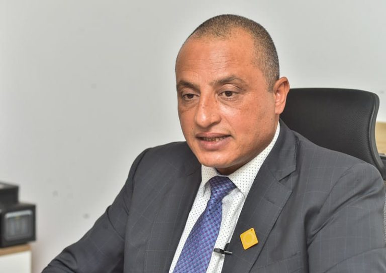 قانون المرور الجديد, نظام النقاط الإلكترونية, اللواء أيمن الضبع, مخالفات المرور, سحب رخصة القيادة, الكاميرات الذكية, الاستعلام عن المخالفات, الملصق الإلكتروني, أخبار المرور, الدليل نيوز, كريم محمد