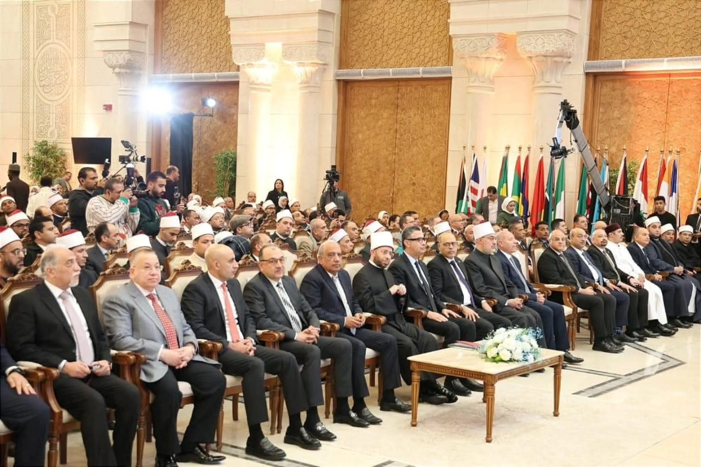 المسابقة العالمية للقرآن الكريم, وزارة الأوقاف, مسجد مصر الكبير, العاصمة الإدارية الجديدة, حفظة القرآن, وزير الأوقاف, مسابقات دينية, القرآن الكريم 2025, الدليل نيوز, كريم محمد
