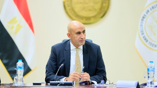 نظام البكالوريا المصرية, الرئيس السيسي, وزير التربية والتعليم, محمد عبد اللطيف, الثانوية العامة الجديدة, المدارس اليابانية, تدريس الذكاء الاصطناعي, مدارس التكنولوجيا التطبيقية, تطوير التعليم في مصر, أخبار التعليم, الدليل نيوز, كريم محمد
