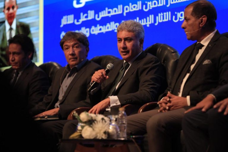 السياحة والآثار