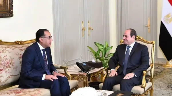 بين مطرقة الالتزامات وسندان الاستدامة: خريطة ديون مصر في “عام الاختبار” 2026