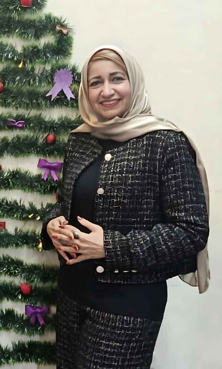 مبادرة «نماذج مشرفة» تكرّم الإعلامية شيرين الشافعي