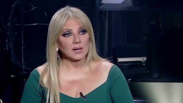 الفنان الراحل سناء شافع وزوجته السابقة ندى بسيوني