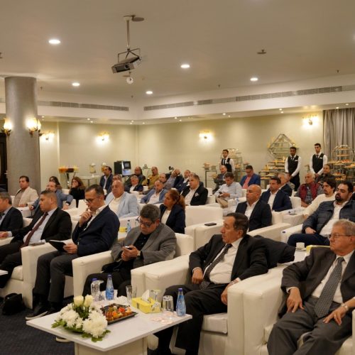 اجتماع موسع لوزير السياحة ومحافظ جنوب سيناء مع مستثمري جنوب سيناء