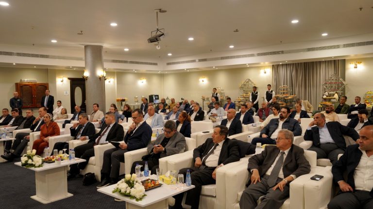اجتماع موسع لوزير السياحة ومحافظ جنوب سيناء مع مستثمري جنوب سيناء
