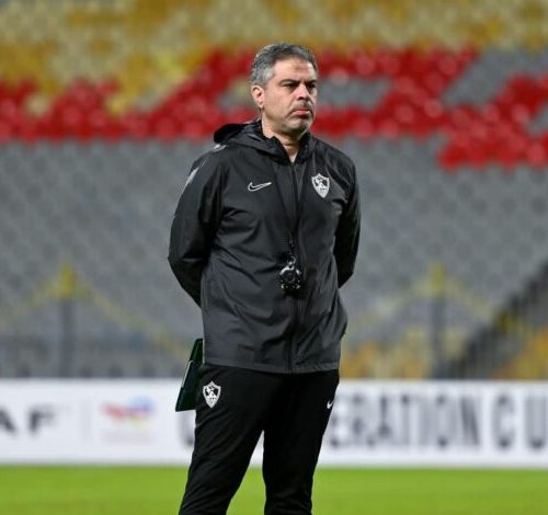 معتمد جمال يقود الزمالك لصدارة الدوري المصري عقب الفوز على بيراميدز.