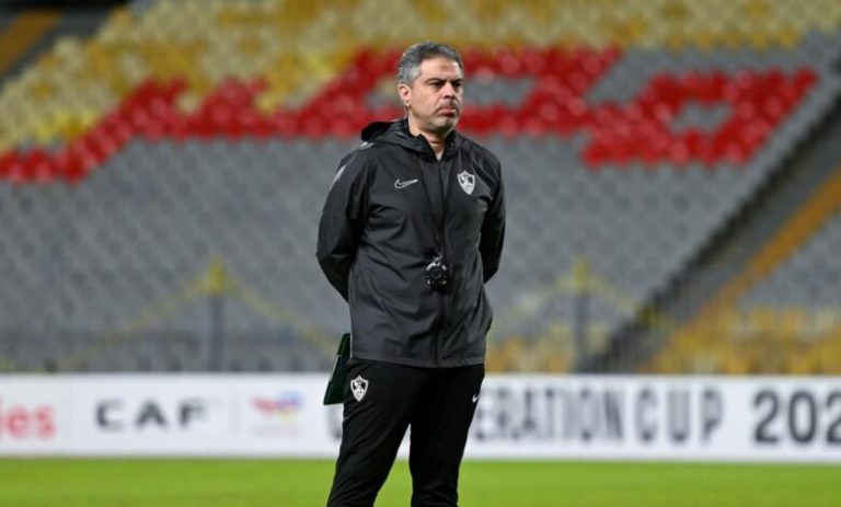 معتمد جمال يقود الزمالك لصدارة الدوري المصري عقب الفوز على بيراميدز.