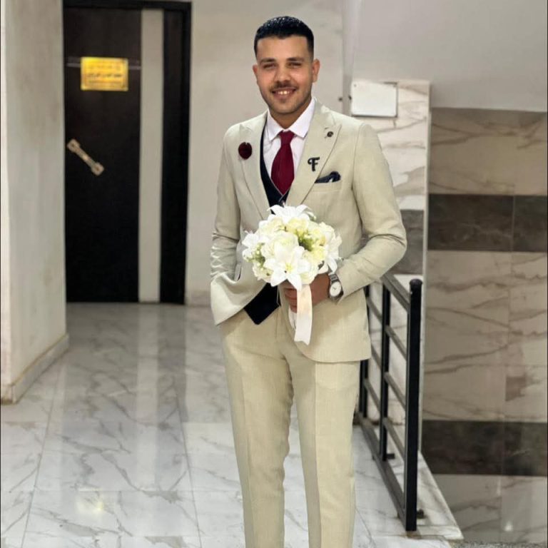 جريدة “الديل نيوز” تهنئ كريم أحمد العمريطي بمناسبة خطوبته السعيدة