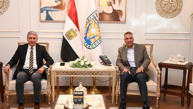 وزير السياحة والآثار يلتقي محافظ جنوب سيناء