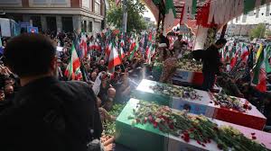 تشييع جثامين مسؤولين إيرانيين كبار في طهران.