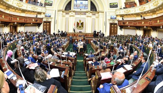 تنامي أعباء الدين العام في موازنة 2024/2025.. تقرير برلماني يكشف الأسباب والتحديات