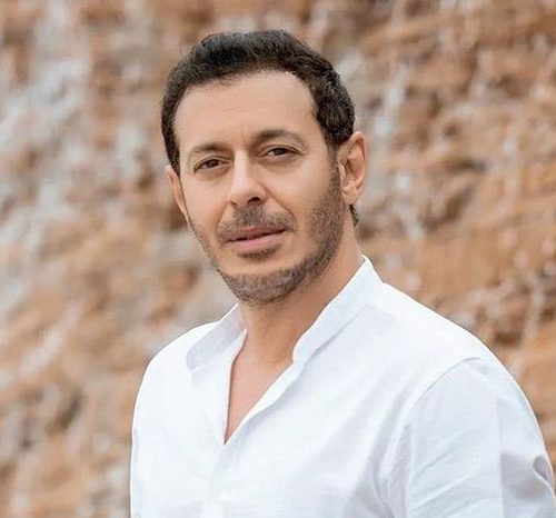 مصطفى شعبان