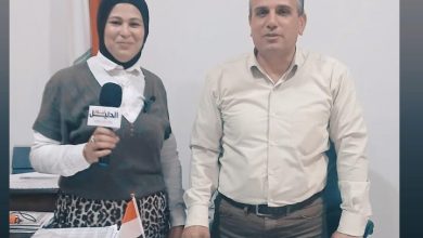 رئيس مركز ومدينة الزقازيق شعبان أبو الفتوح يستمع لشكاوى المواطنين داخل مكتبه
