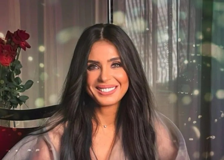 دينا