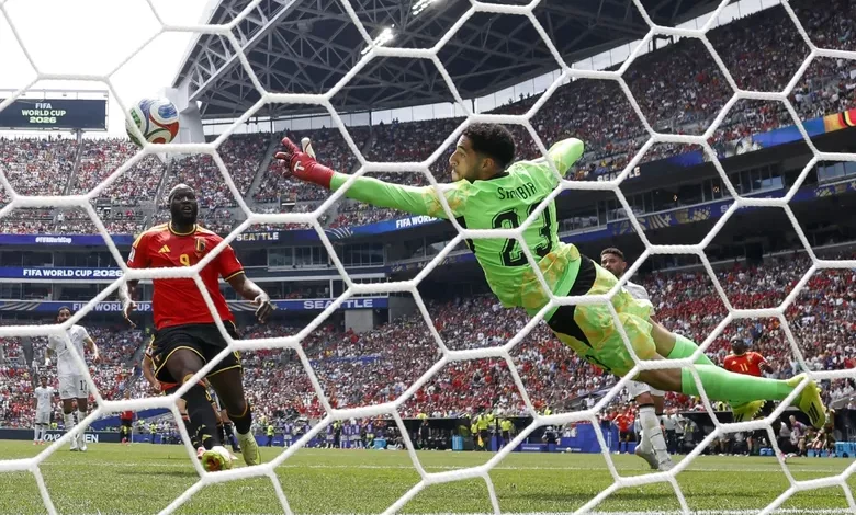 حارس مرمى منتخب مصر مصطفى شوبير يتألق في المونديال