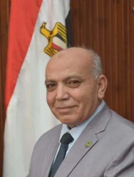 د. إبراهيم درويش