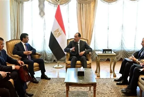 الدكتور مصطفى مدبولي رئيس مجلس الوزراء المصري يستقبل بختيار سعيدوف
