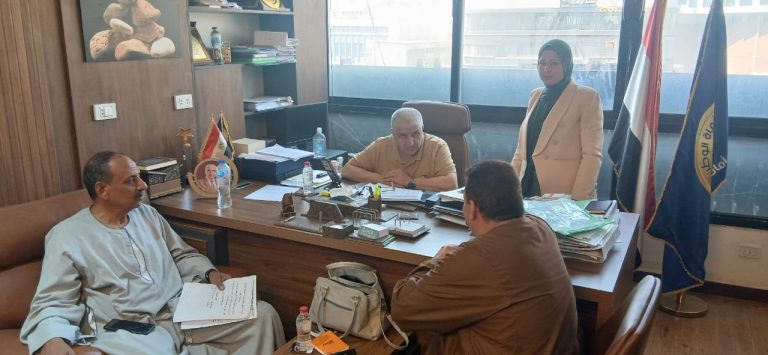 “الأمين العام لحزب حماة الوطن بالشرقية يبحث مع نقيب الفلاحين أزمة نقص الأسمدة ومشكلات المزارعين داخل المحافظة “