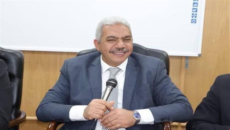  شيخ الأزهر يكلف الدكتور محمود صديق حسن بتسيير أعمال رئيس جامعة الأزهر مؤقتًا
