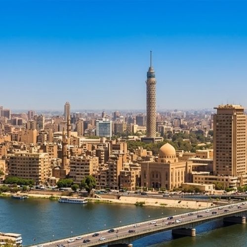 صورة قالب النشر لشبكة الدليل نيوز توضح حالة الطقس اليوم السبت في مصر