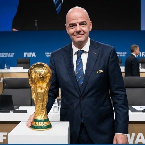 جياني إنفانتينو رئيس الاتحاد الدولي لكرة القدم فيفا