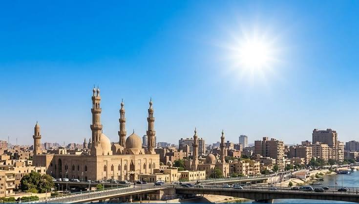جدول درجات الحرارة العظمى والمحسوسة المتوقعة في محافظات مصر اليوم السبت حالة الطقس اليوم